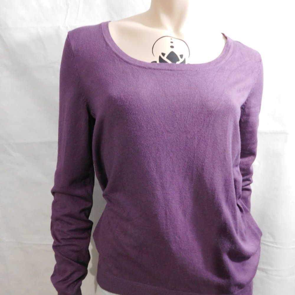sweater  medium - Picture 3 of 5